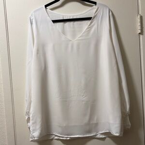 Women's White V-Neck Long Sleeve Blouse